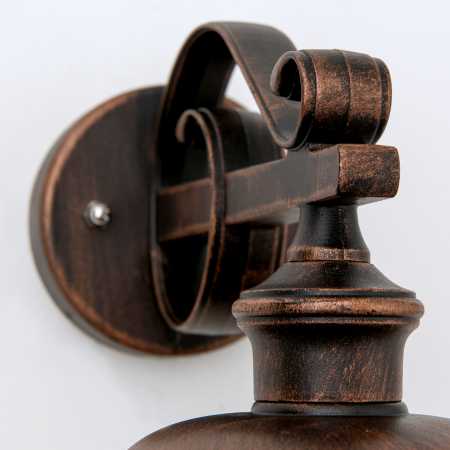 Antike Außenwandlampe