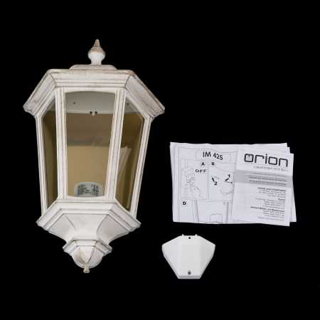 Weiße Wandlampe antik