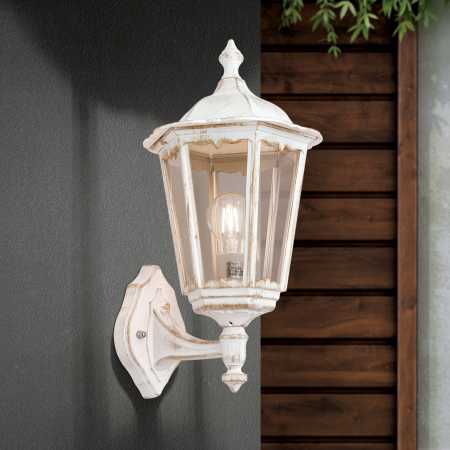 weiße Außenwandleuchte antik