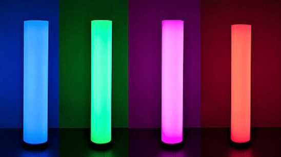 Akku-Gartenleuchte farbig