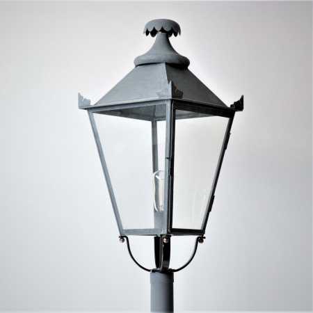 Gartenlaterne Landhaus