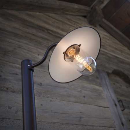 Design Gartenleuchte 220cm