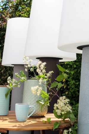 moderne Garten-Stehlampe