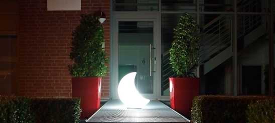 Solar Gartenleuchte Mond