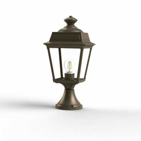 weiße Gartenbeleuchtung