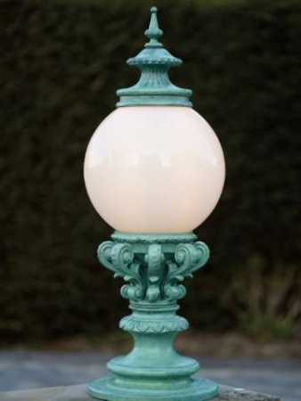 Sockelleuchte grün antik