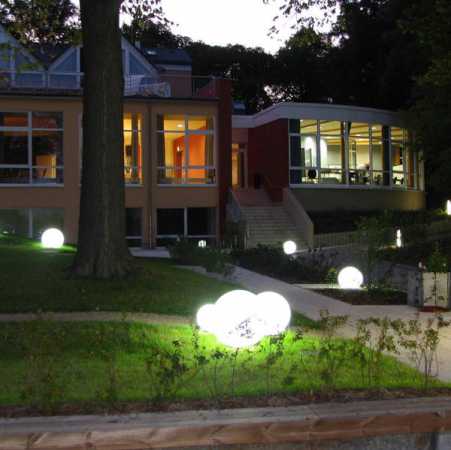 Hochwertige Gartenleuchte Olymp