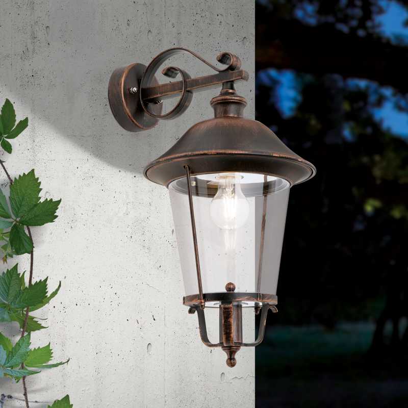 Antike Außenwandlampe