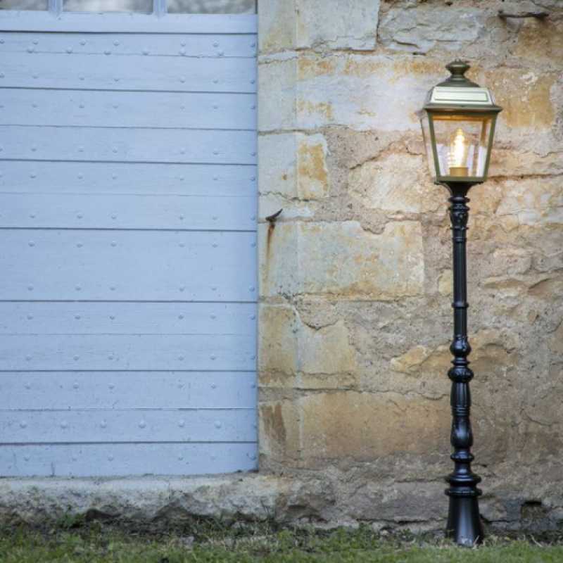 Gartenleuchte Landhausstil  130cm