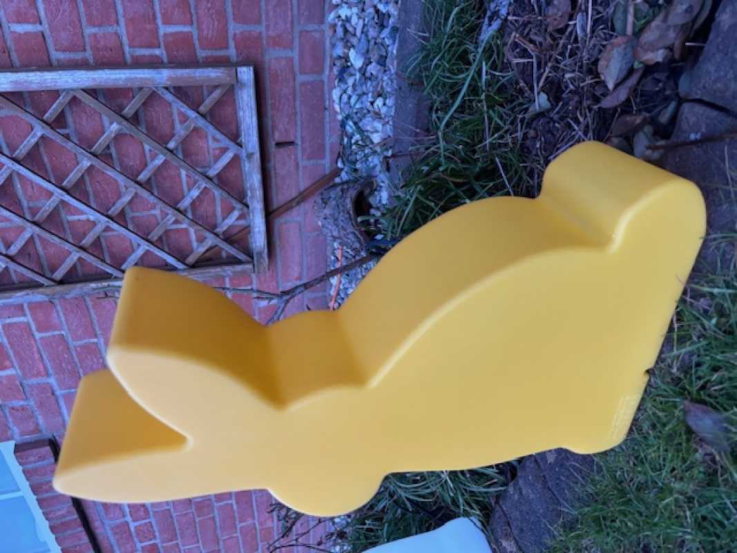 Gartenbeleuchtung gelber Osterhase