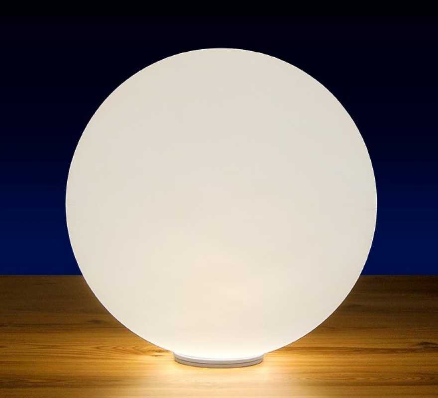 Akku-Gartenleuchte farbig