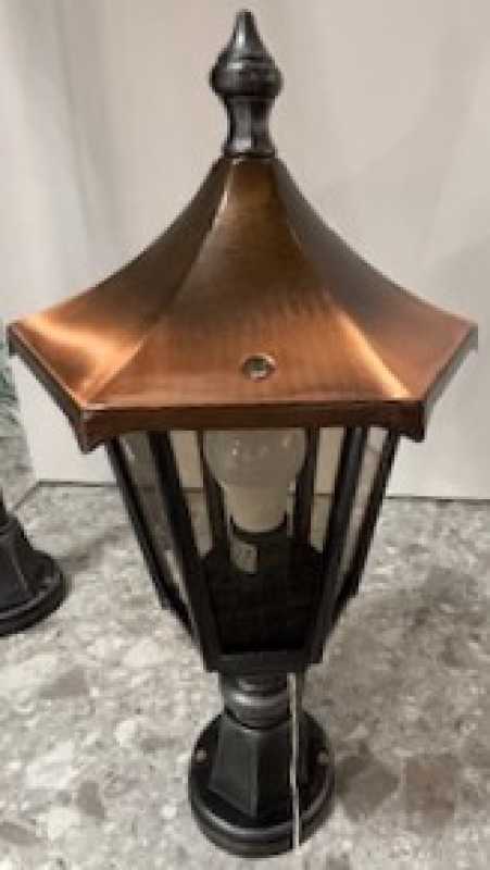Antike Außenlampe