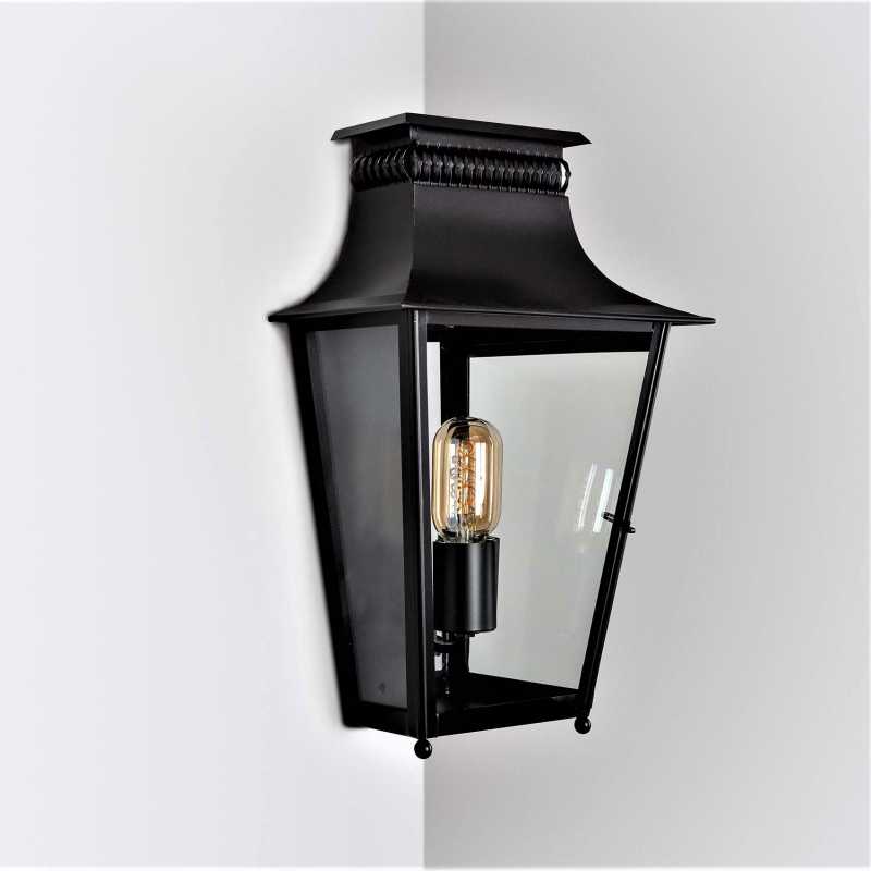 Wandlampe Ecke außen