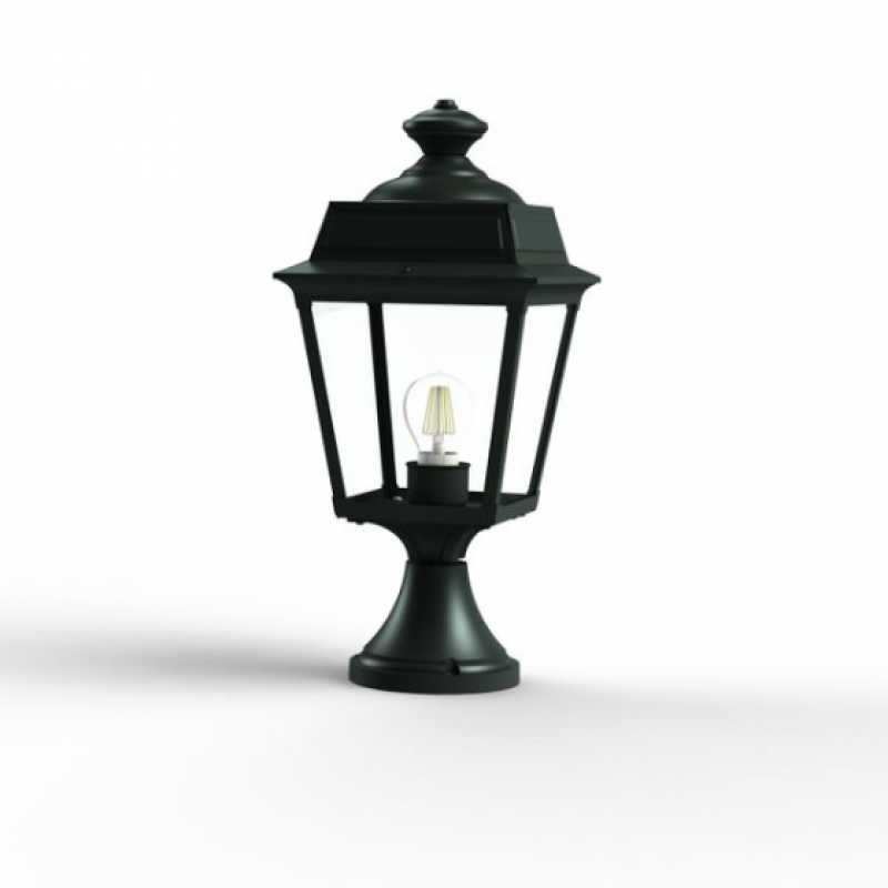 weiße Gartenbeleuchtung