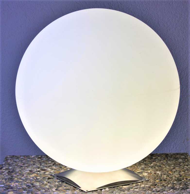 Gartenbeleuchtung mit Fuß