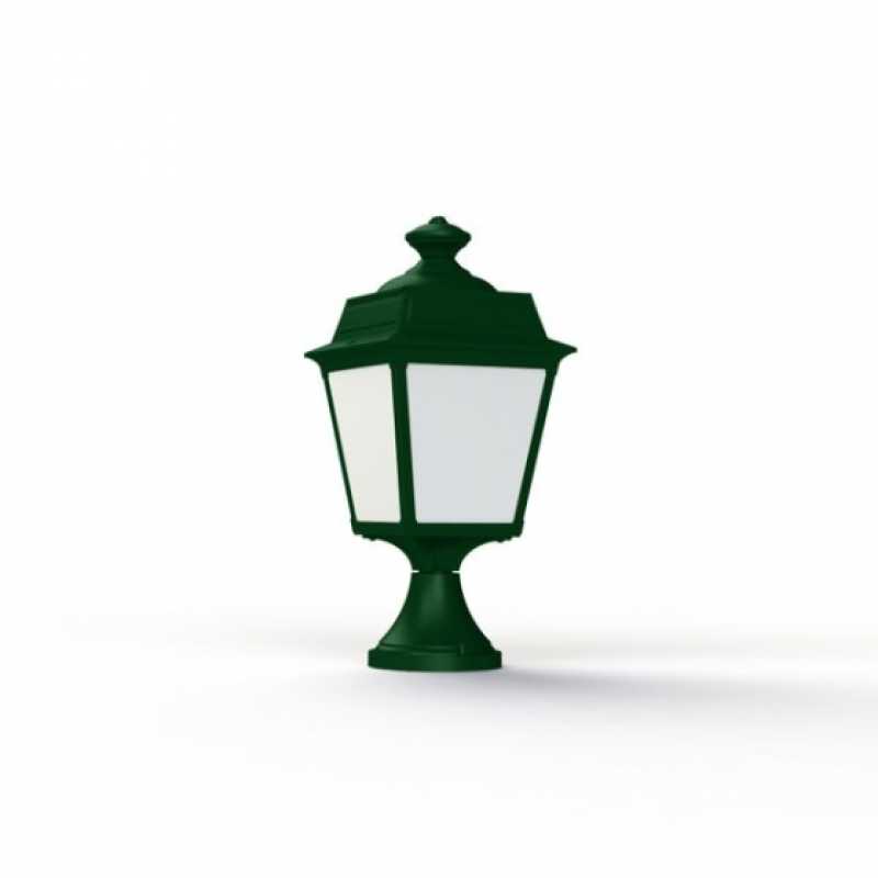 weiße Gartenbeleuchtung