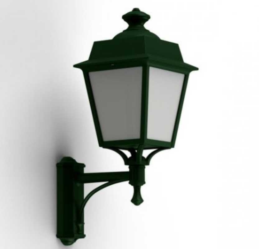 grüne Wandleuchte klassisch