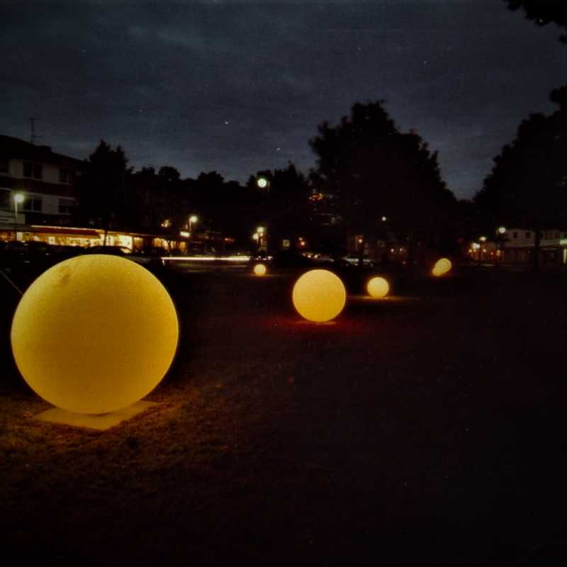 Kugel-Sockelleuchte 50cm