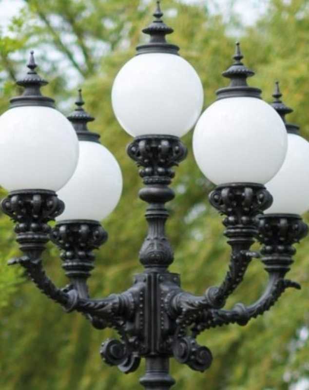 Kugel Mastleuchte fünfarmig