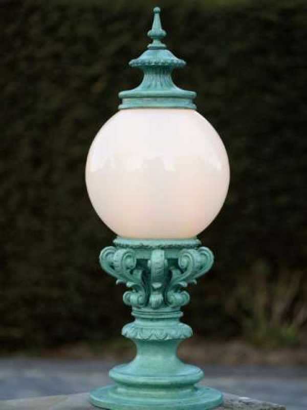 Sockelleuchte grün antik